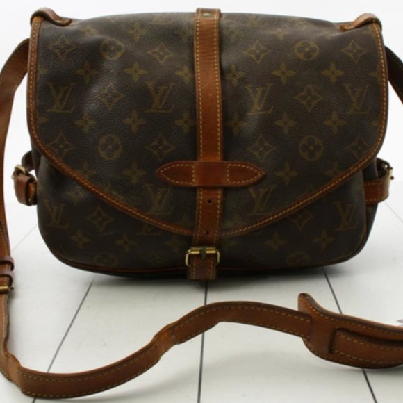 Louis Vuitton Saumur Monogram Shoulder Bag M40710 - Picture 1 of 4